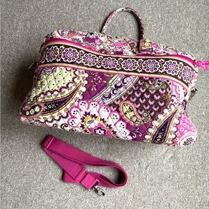 VINTAGE VERA BRADLEY DUFFEL BAG
